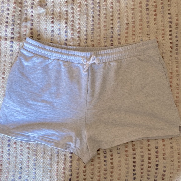 2 for $25 ✨ H&M Light Gray Track Shorts - Picture 1 of 2